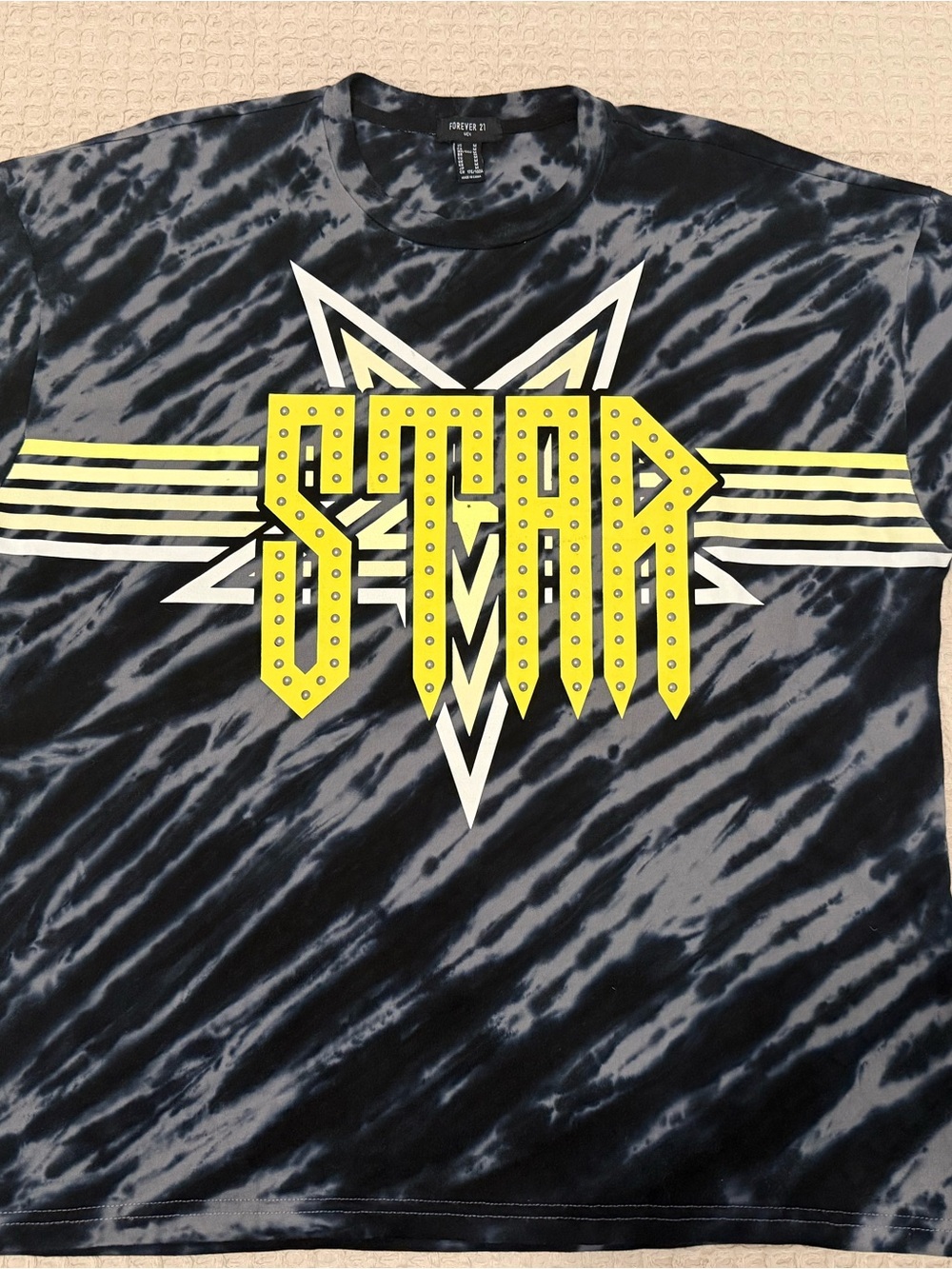 Forever 21 Black & Gray Tie-Dye Tee with Yellow STAR Graphic